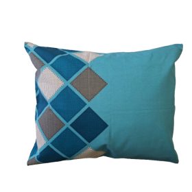 Pamut kispárna huzat - szép élénk türkiz színben -négyzet mintákkal