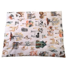   Elfordított farmon élő állatok mintás lapos kispárna - 38x48 cm - fehér