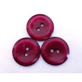 Magenta színű kétlyukú műanyag gomb - 34 mm