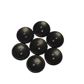 fekete-ket-lyukas-gomb