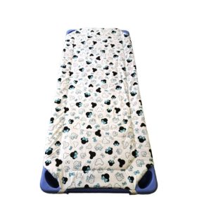    Töltött gumifüles gyermek lepedő, fehér alapon türkiz pöttyös masnis egérfejes mintával