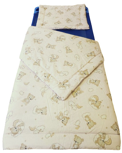 Fehér alapon barna egeres 2 részes ágynemű huzat szett 100x135 cm Fehér alapon barna egeres 2 részes ágynemű huzat szett 100x135 cm