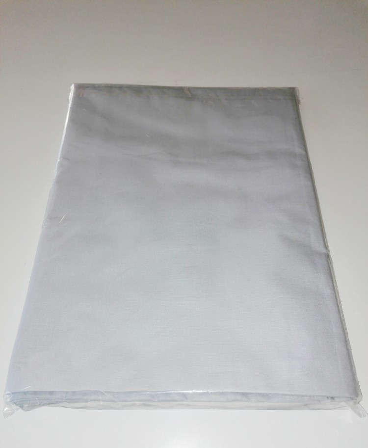 Hagyományos pamutvászon lepedő 180x220 cm méretben - világos szürke