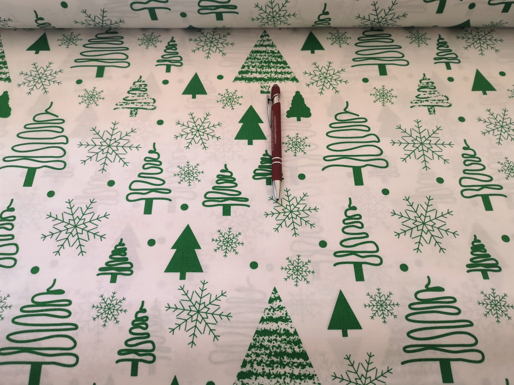 Fehér alapon - zöld fenyőfa - hópelyhes karácsonyi pamutvászon textília - 160 cm