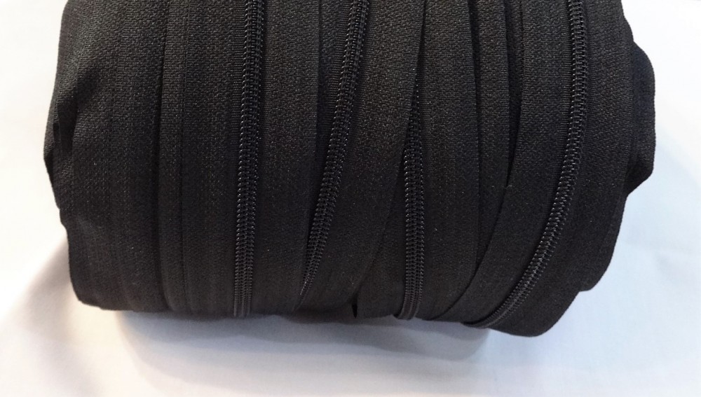 Image of 3 mm-es spirál méter cipzár - húzózár RT0 - fekete