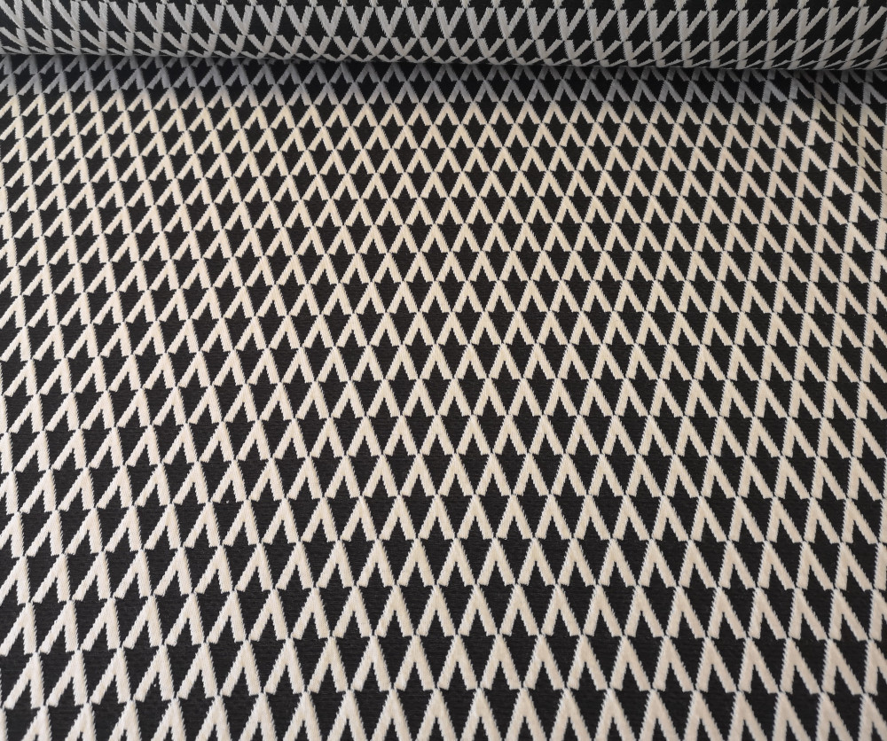 Fekete - fehér mintás jacquard textil - 150 cm