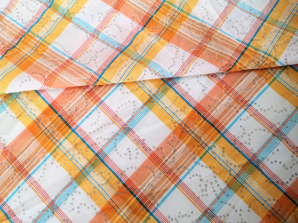Narancssárga kockás flokon textil - 140 cm