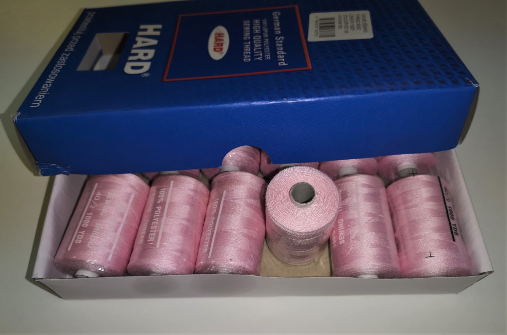 Image of Poliészter cérna 40/2 1000 yard - világos rózsaszín -133